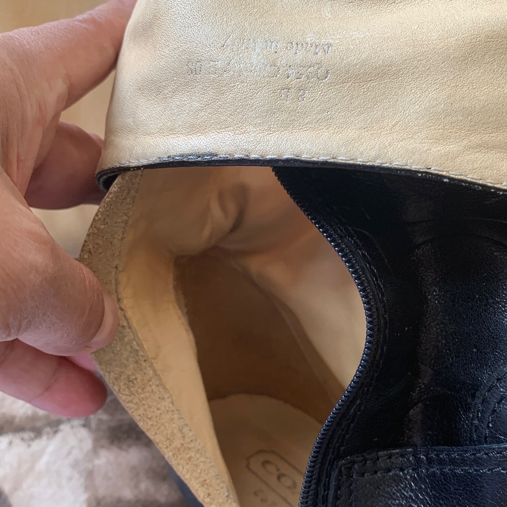 COACH 
CHARITY EMBOSSD CALF
0354
BLACK
Made in Italy 8B
Coach 1941 - Picture 13 of 16